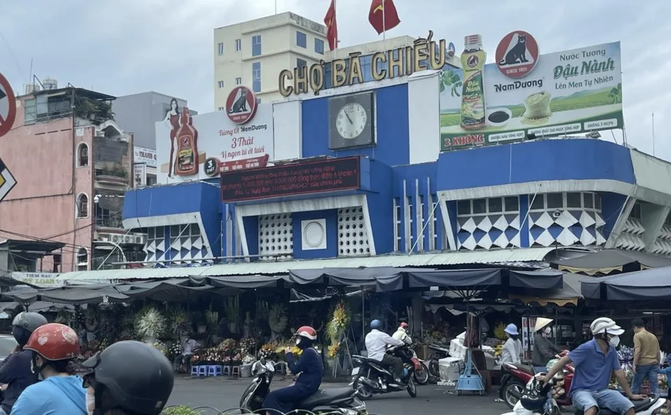 Bà Chiểu Secondhand Market