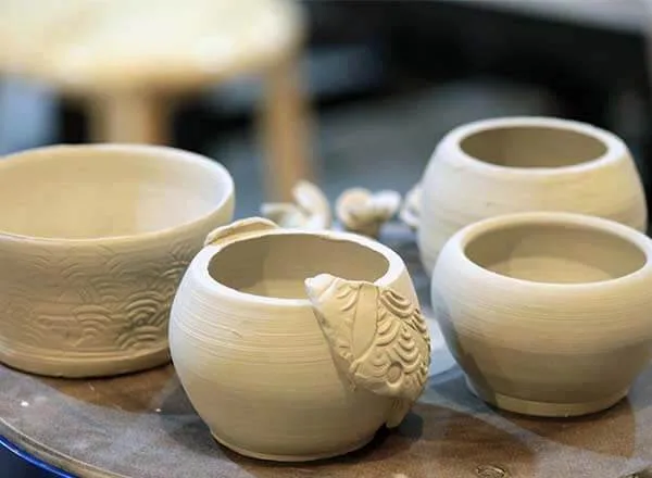 Spin and Gogh Art and Pottery Studio Workshops