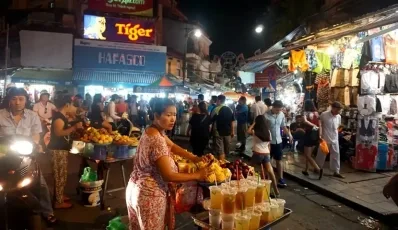 Saigon Night Markets: Authentic Local Experience