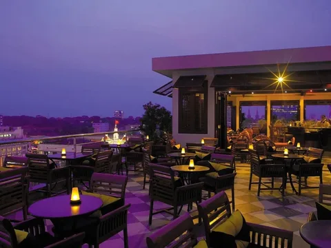 Happy Hour at Saigon Saigon Rooftop Bar