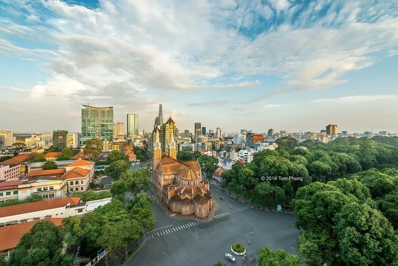 Local Night Markets and Street Fairs
