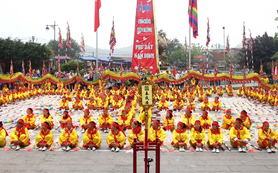 Phu Giay Festival