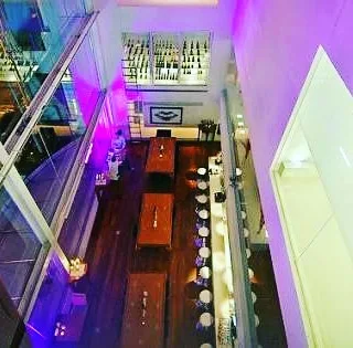 Flow Bar @ Le fenix Hotel